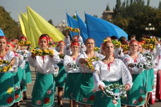 Комунальники міста долають наслідки стихії